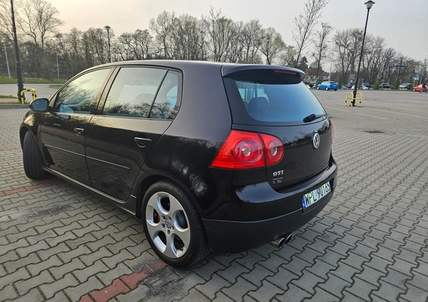 Volkswagen Golf cena 27900 przebieg: 180000, rok produkcji 2004 z Pieszyce małe 742